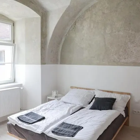 Apartmán V Klastore - *