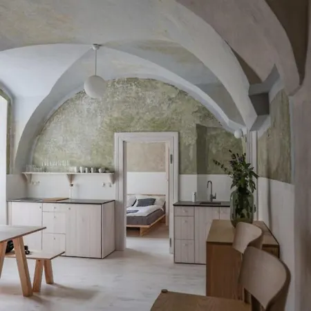 Apartmán V Klastore - *